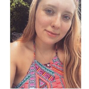 Meet your Posher, Christina